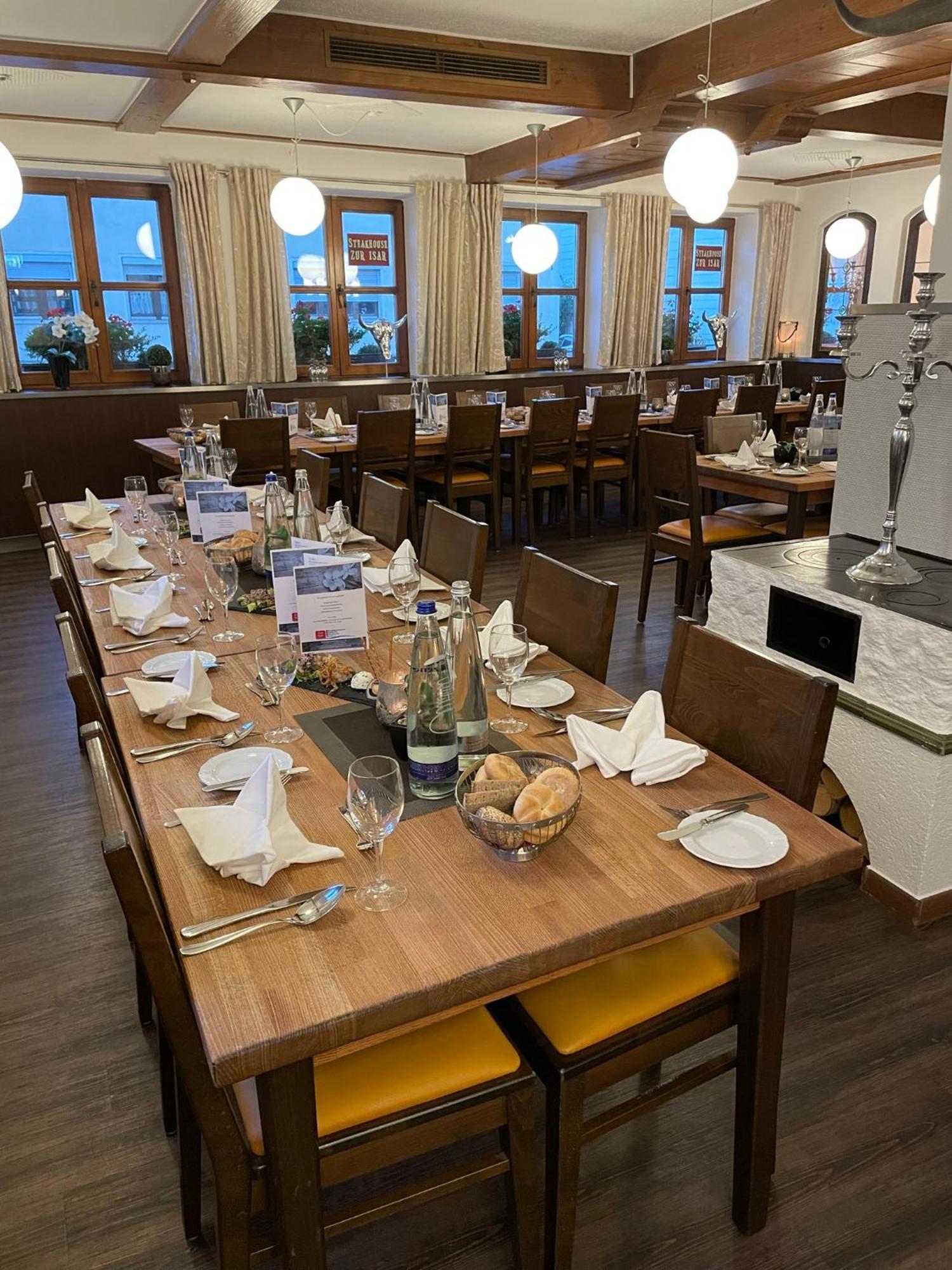Hotel Zur Isar Plattling Buitenkant foto