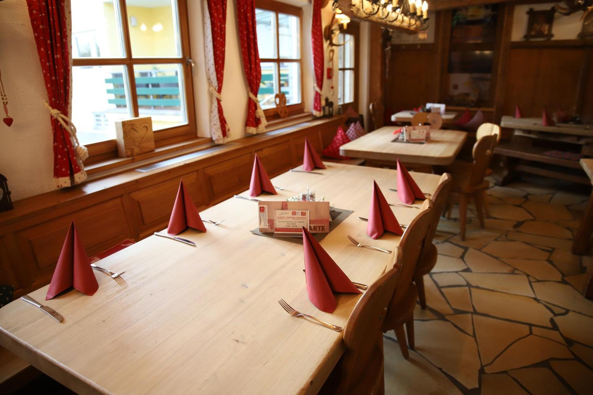 Hotel Zur Isar Plattling Buitenkant foto